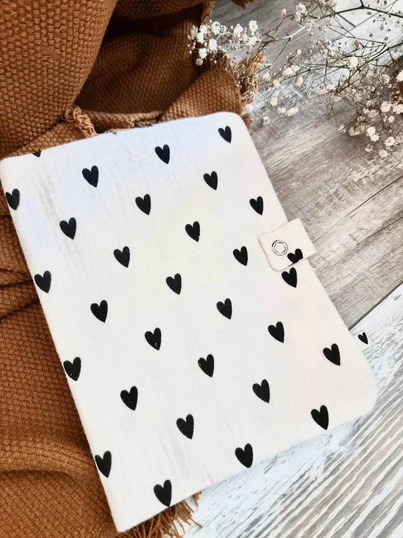 Protège carnet de santé | Coeur écru