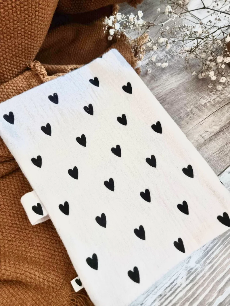 Protège carnet de santé | Coeur écru