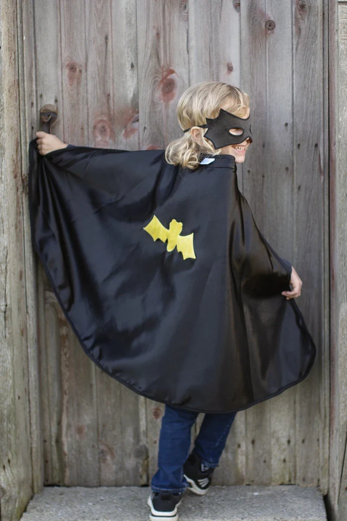 Great Pretenders - Cape réversible Spiderman ou Batman- 3-4 ans