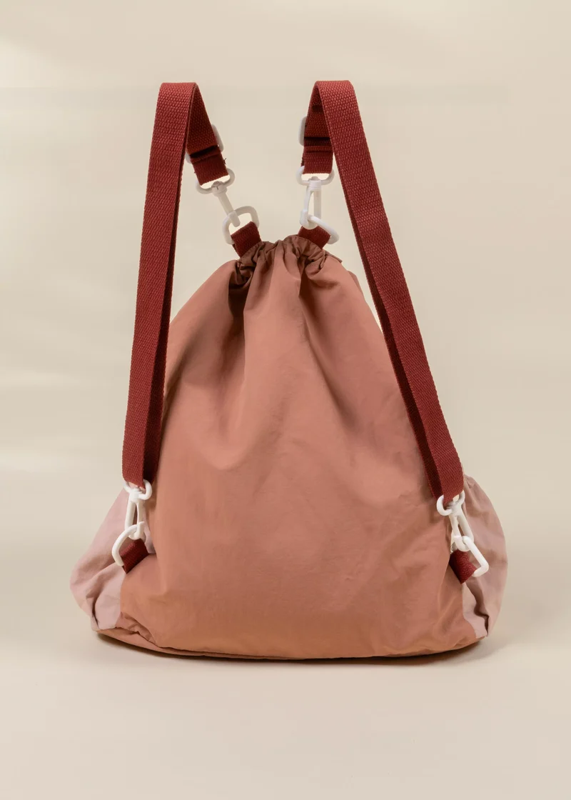 Washable Nylon Gym Bag - Blushfield