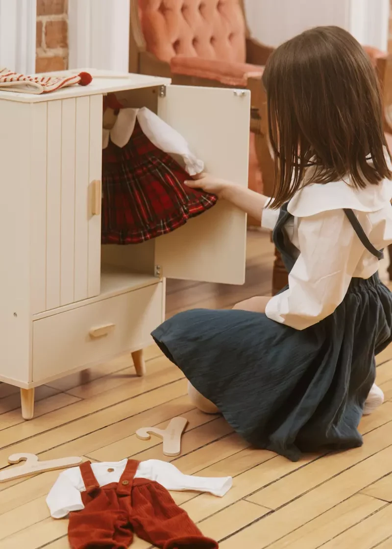 Wooden Dolls’ Closet