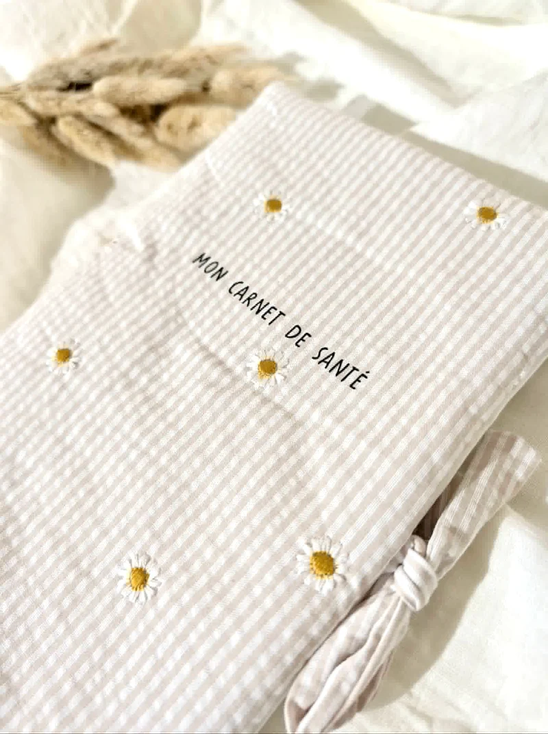 Protège carnet de santé | Marguerites