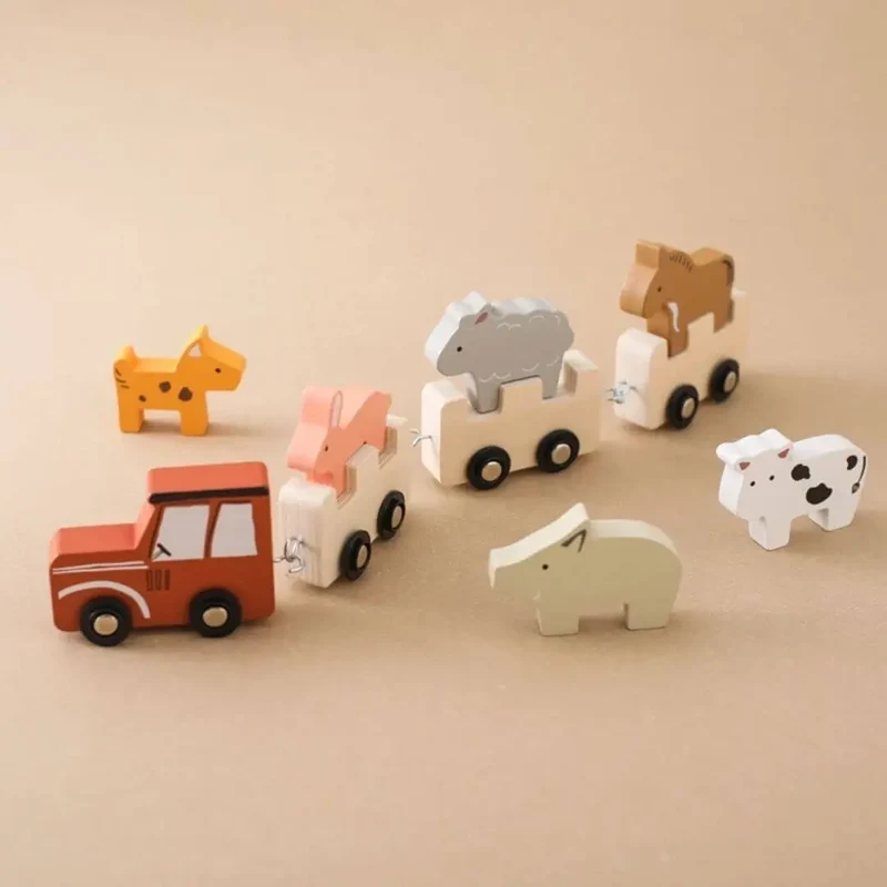 Train en Bois avec Animaux à Trier – FarmTrain™