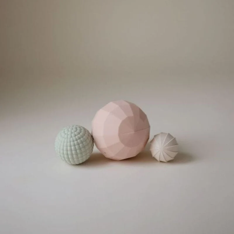 Lot de 3 sphères sensorielles rose/vert/blanc