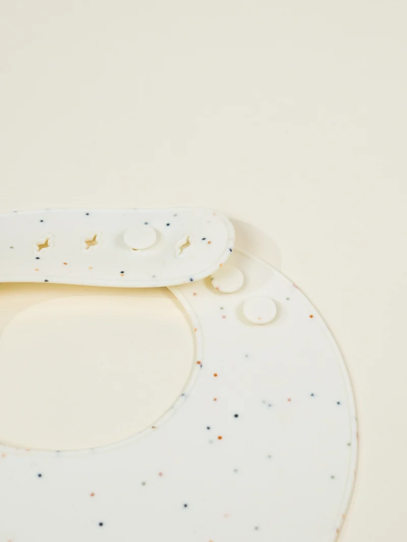 Silicone Bib – Pottery Collection