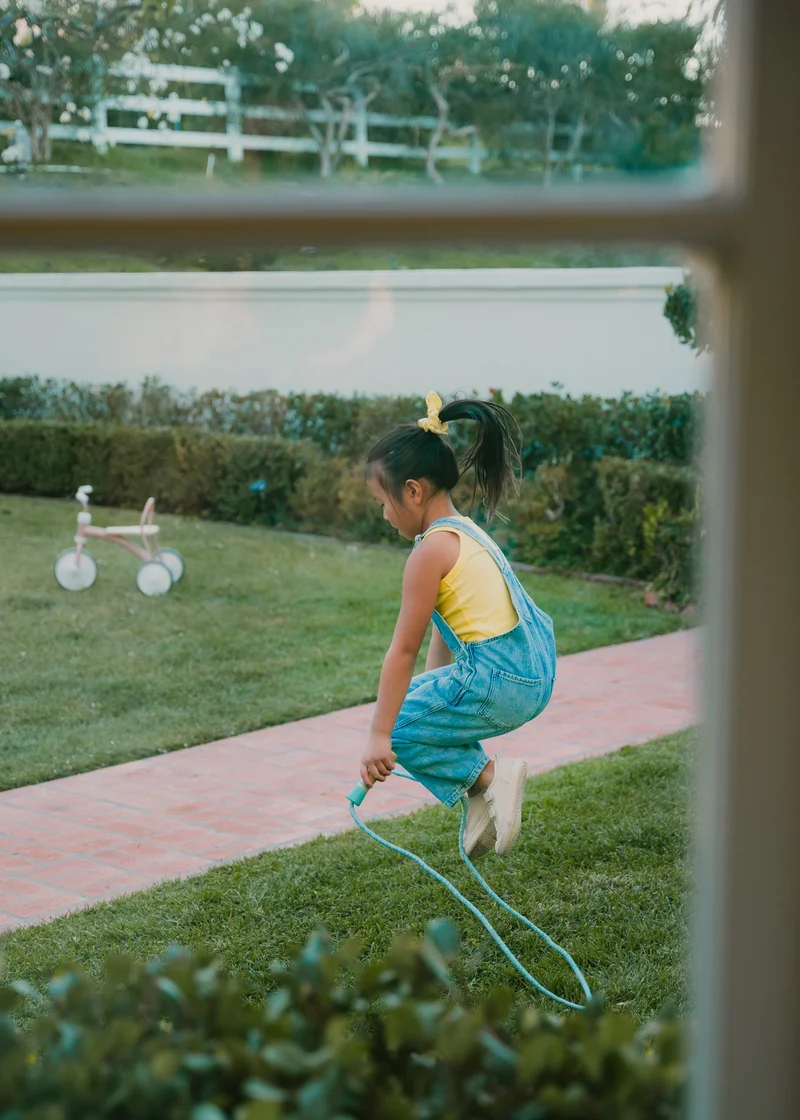 Wooden Handle Skipping Rope – Ocean Twist