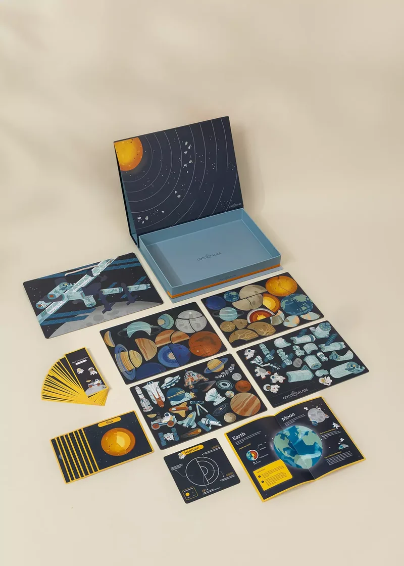 Interactive & Magnetic Encyclopedia – Space Discovery (English Version)