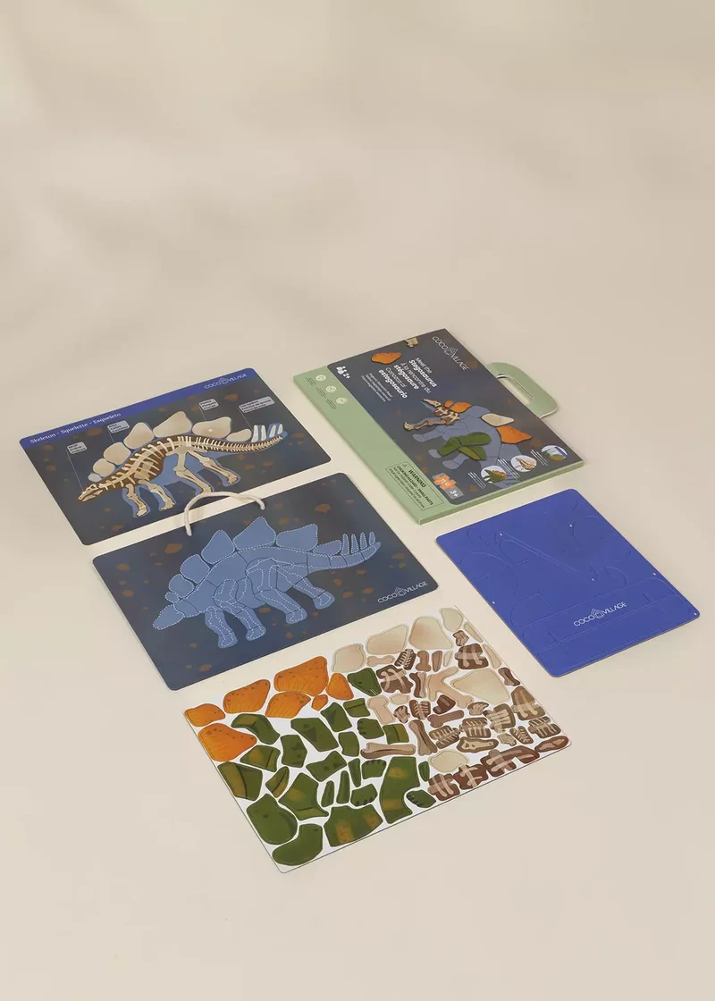 Magnetic Interactive Board – Meet the Stegosaurus