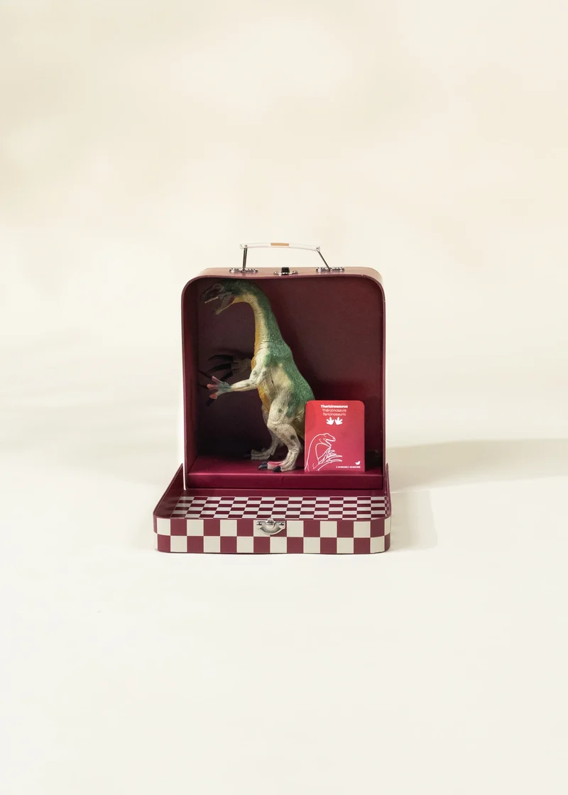 Therizinosaurus Dinosaur in a Collectible Box