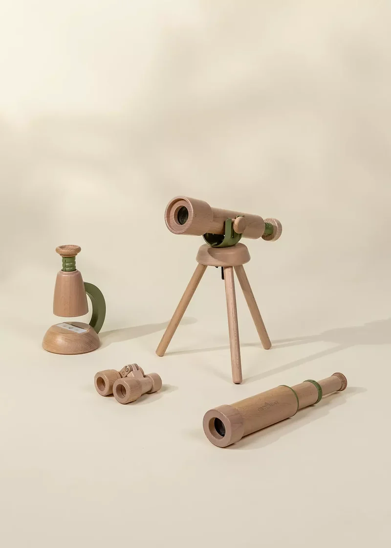 Wooden Tripod Telescope – 15x Zoom