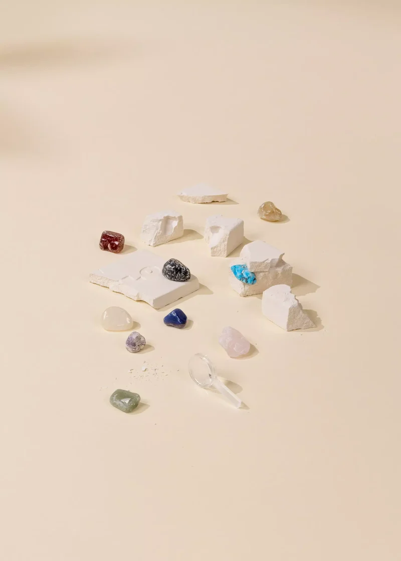 Gemstones & Fossil Geoligical Excavation Set