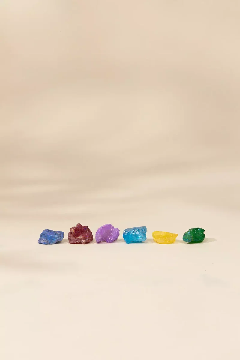 Set of 6 collectible Minerals - Geodes & Points