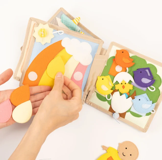 Livre d'activités | Bébé montessori