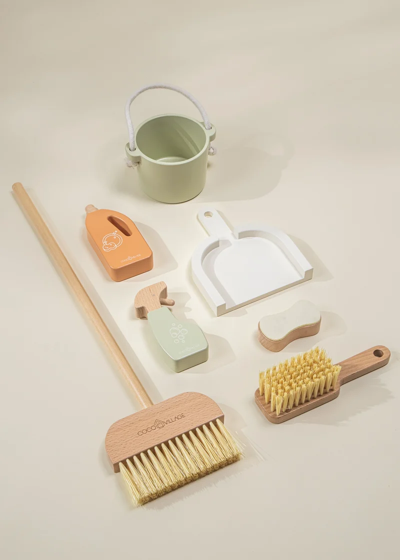 Wooden Cleaning Playset