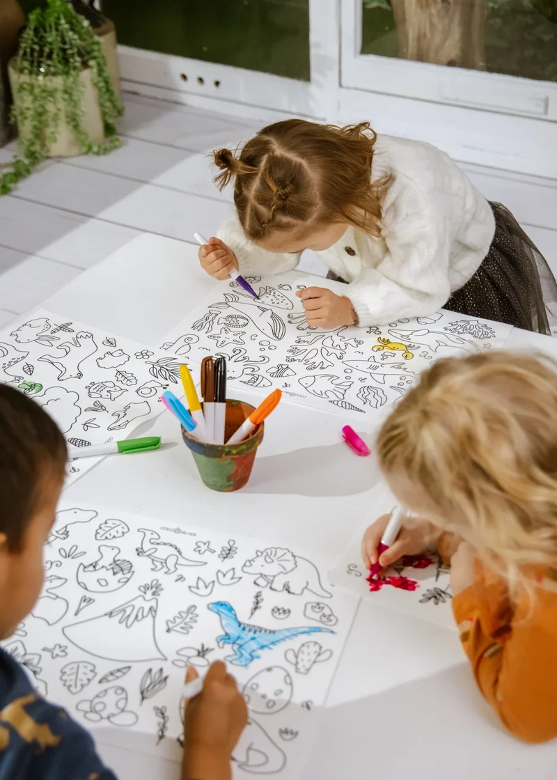 Set of 4 Silicone Washable Coloring Placemats & Markers
