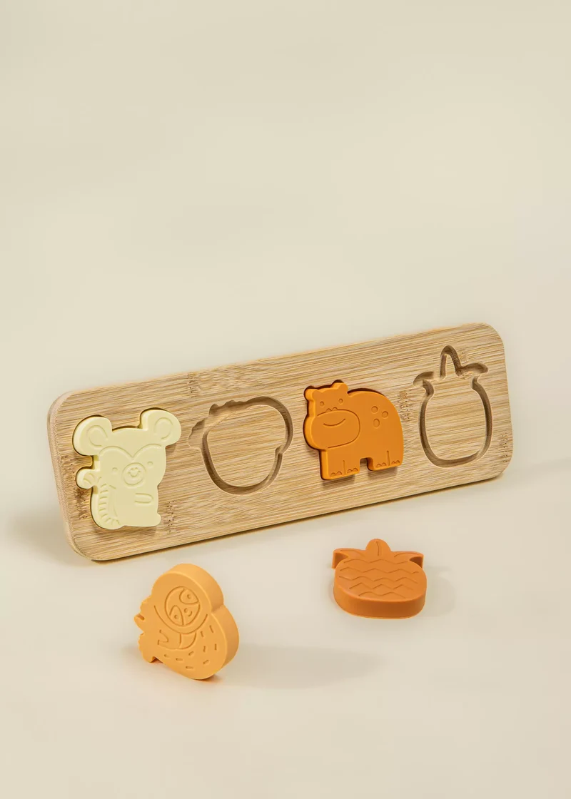 Silicone Puzzle on Wooden Plate - Jungle