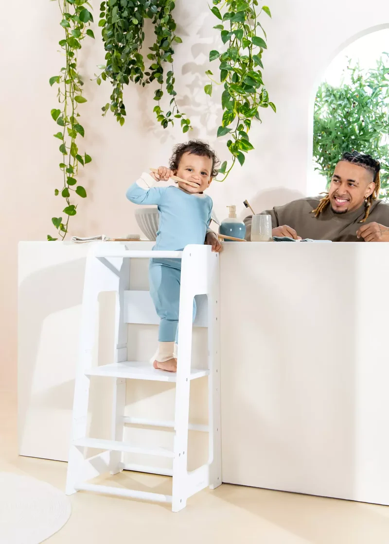 Educational Tower - White