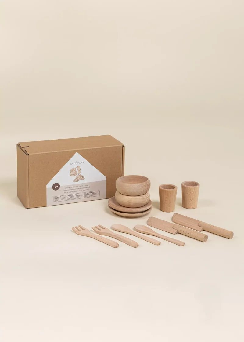 Wooden Dinnerware Playset (12 Pcs)