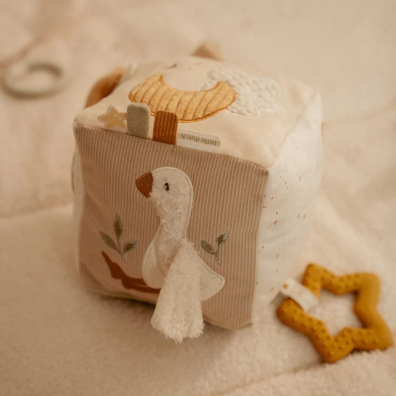 Activiteitenkubus - Beige - Newborn Naturals
