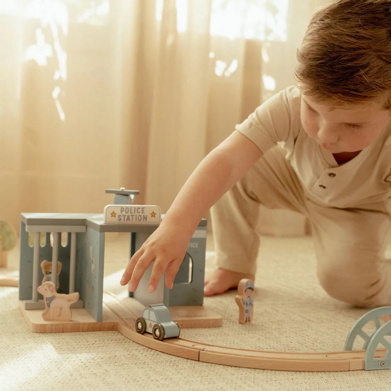 Extension circuit de train | Poste de police