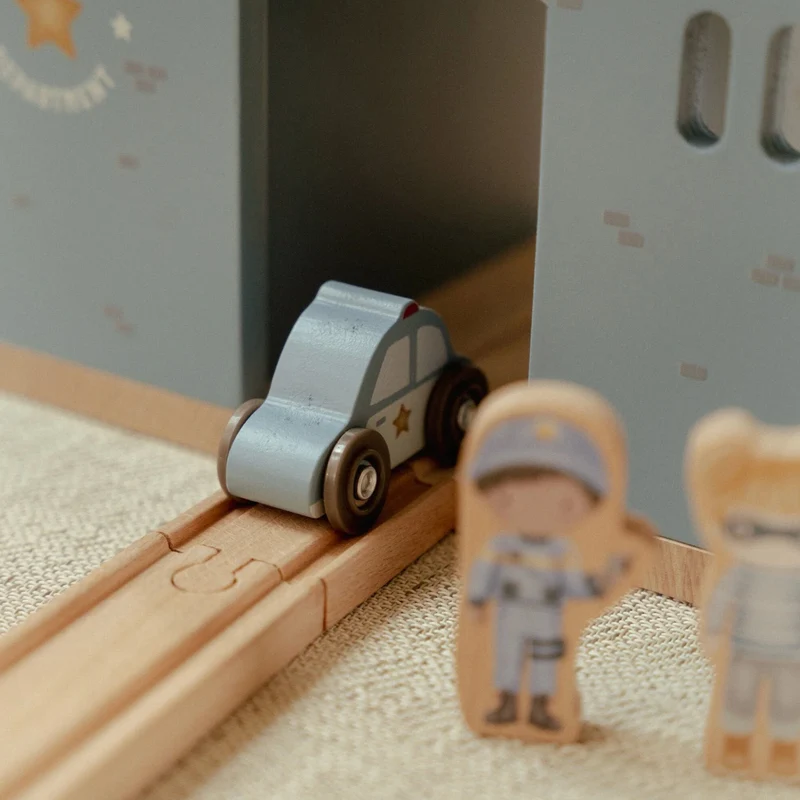Extension circuit de train | Poste de police